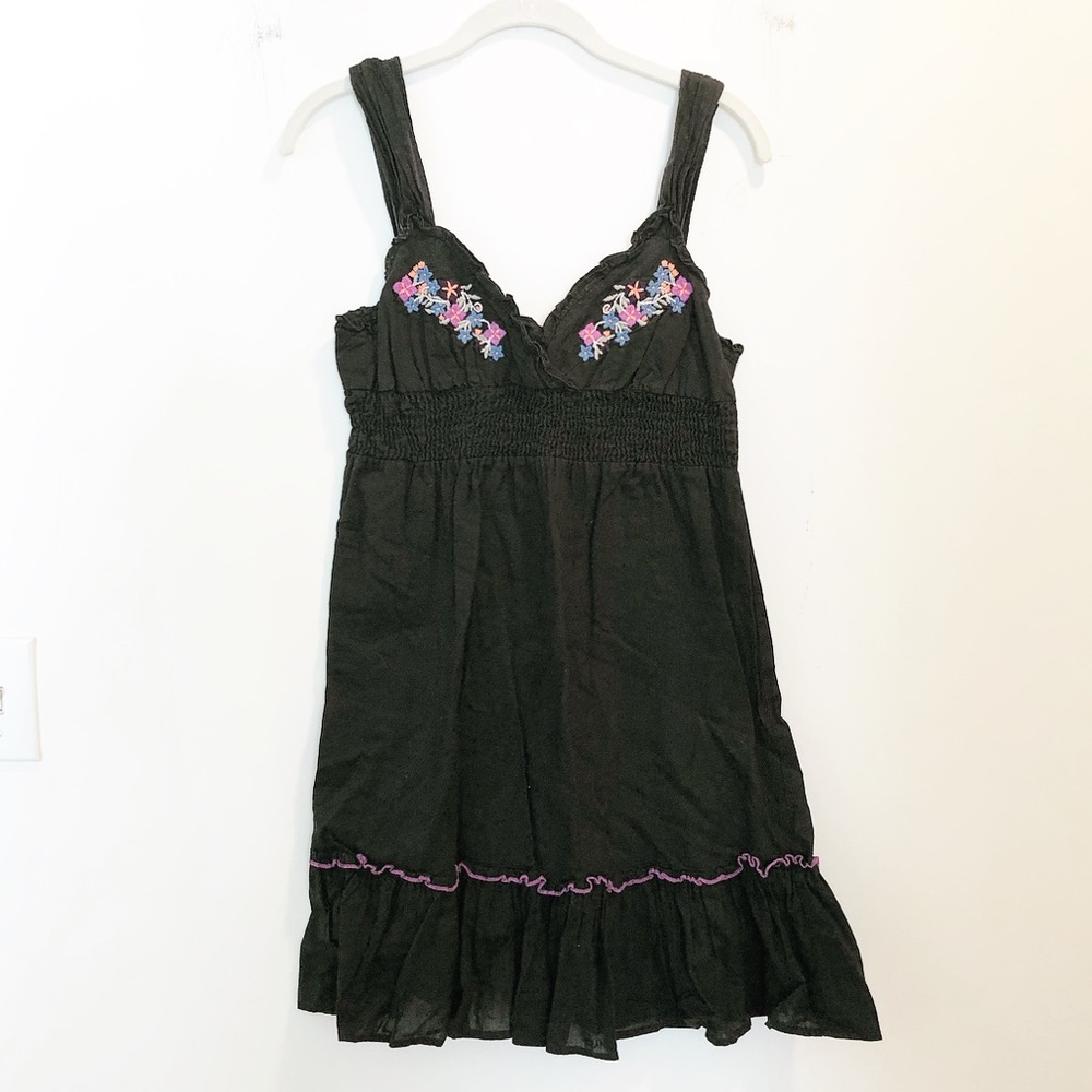 LUX. - Black & purple floral smocked tank dress